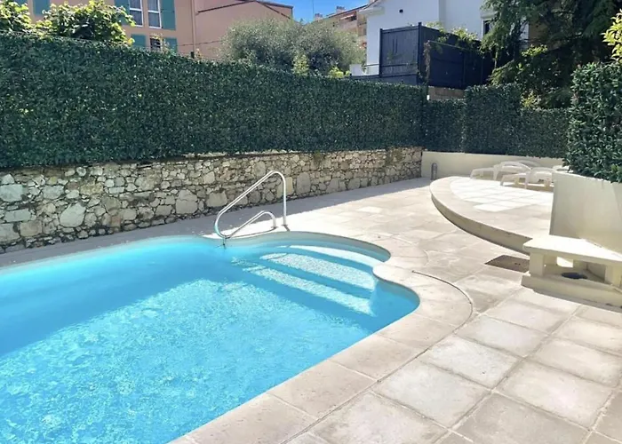 Cosy & Chill Studio Avec Piscine Residentielle & Proche Centre Ville- Ideal Pour Couple Et Professionels